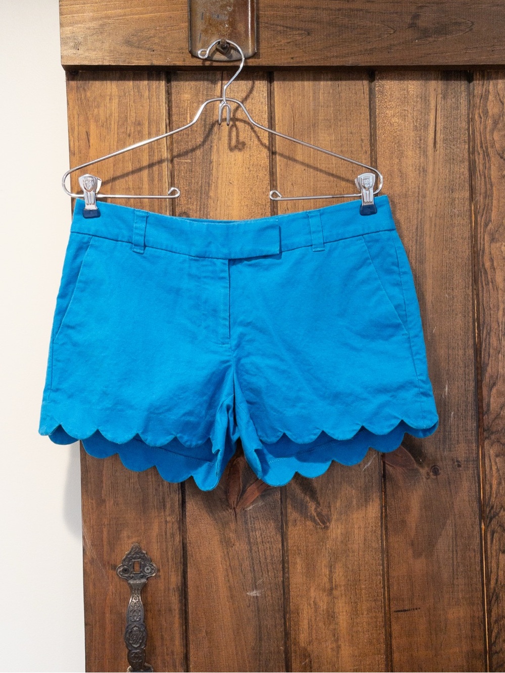 J. Crew Blue Linen Cotton Blend Scallop Hem Shorts 4 Preppy Coastal Classic